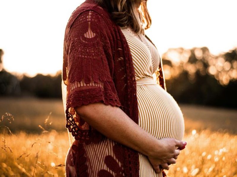 femme enceinte et bebe (1)